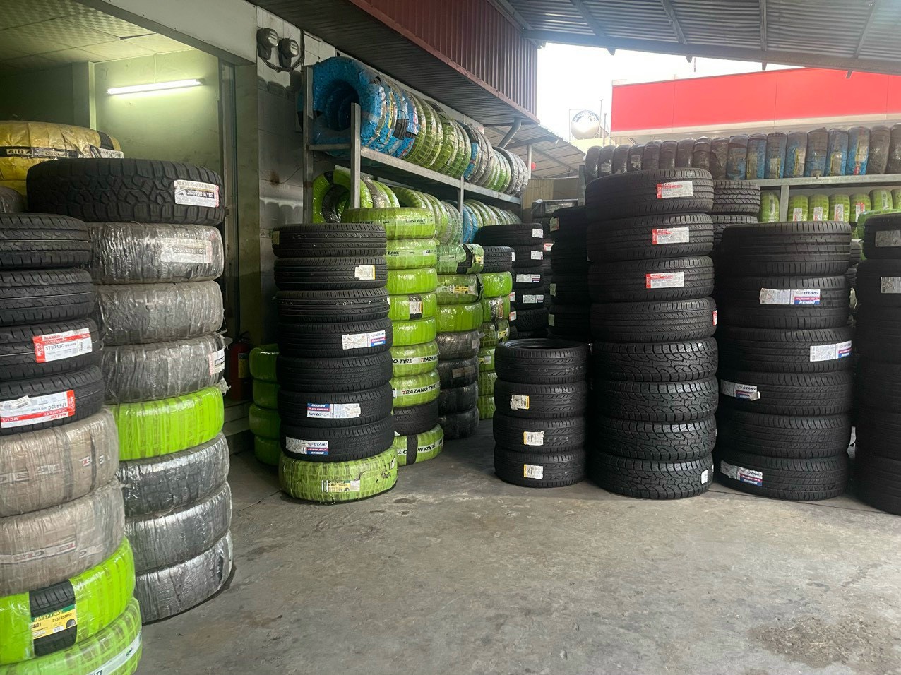 LỐP XE GIÁ RẺ NĂM 2024